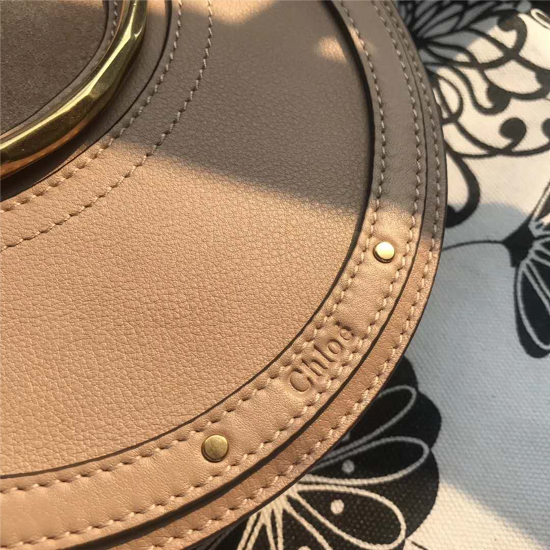 Chloe 蔻依 17秋冬 Pixie手環包 磨砂拼皮 圓形手提包 卡其色