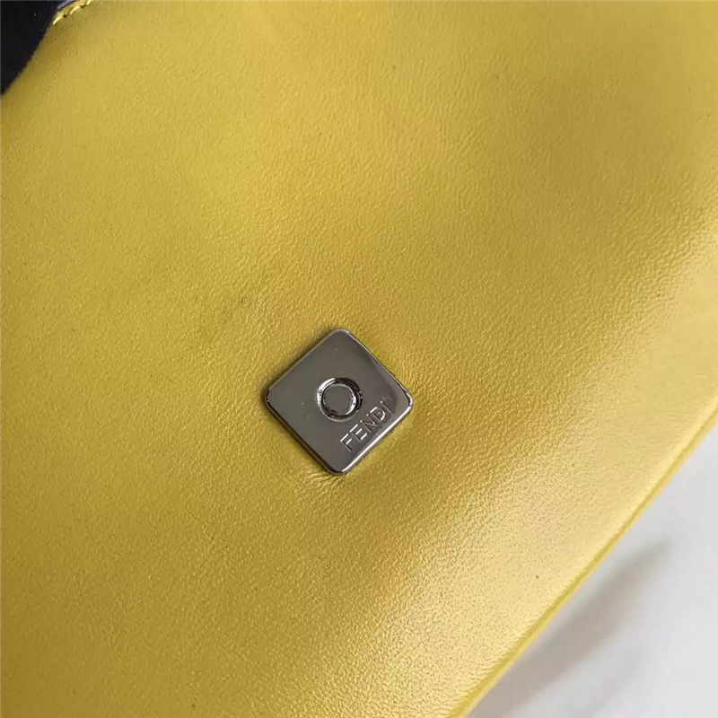 212 FENDI 芬迪 時(shí)裝秀MICRO BAGUETTE 翻蓋雙F 鏈條 手提斜挎包 黃色
