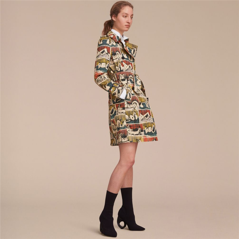 40483821 巴寶莉 斜倚雕塑印花 棉質 雙排扣 Trench 風衣 石藍色