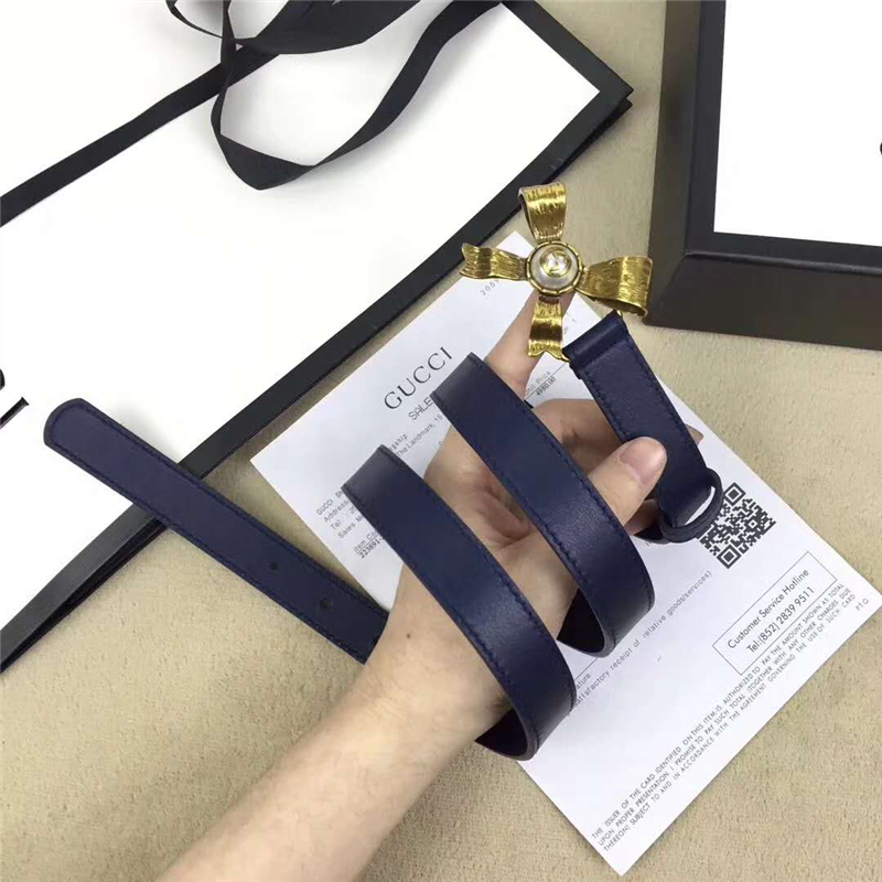 2008114899 Gucci 2017年新款 牛皮 金屬蝴蝶結飾釘 雙G帶扣 女式皮帶 藍色