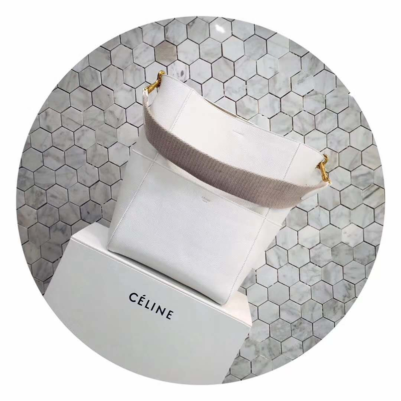 Celine 賽琳 Seau Sangle 小牛皮 寬肩帶 Sangle水桶包 白色