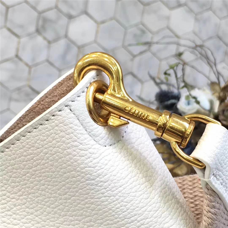 Celine 賽琳 Seau Sangle 小牛皮 寬肩帶 Sangle水桶包 白色