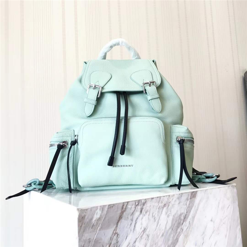 巴寶莉 The Rucksack 功能性 全皮 軍旅背包 薄荷綠