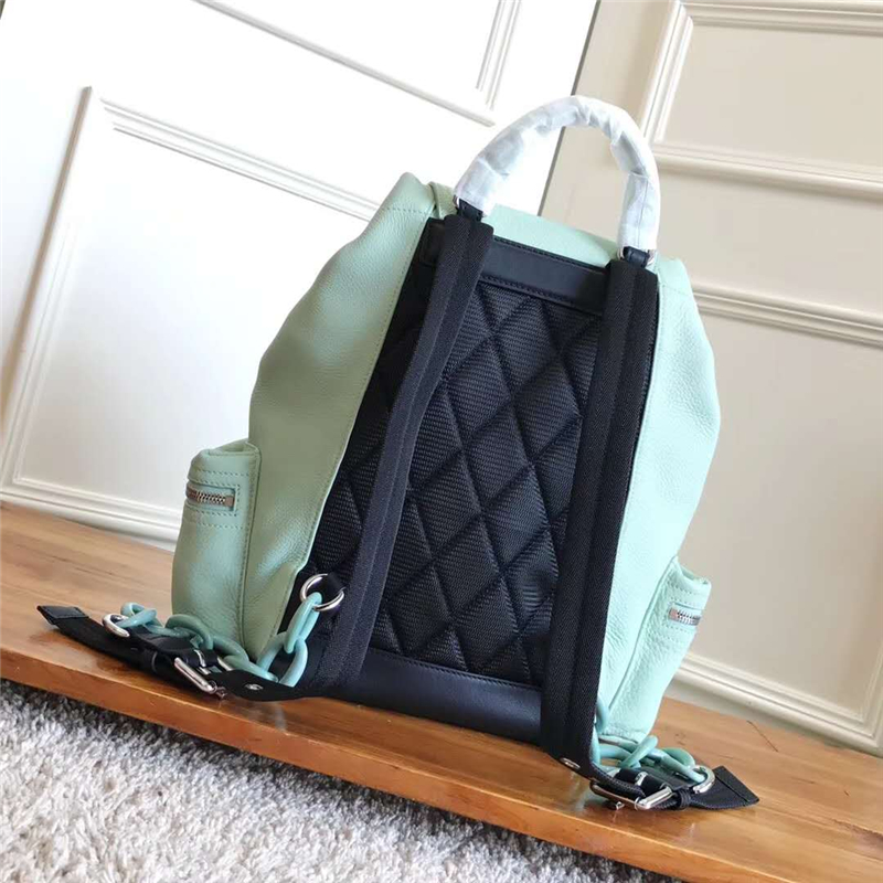 巴寶莉 The Rucksack 功能性 全皮 軍旅背包 薄荷綠