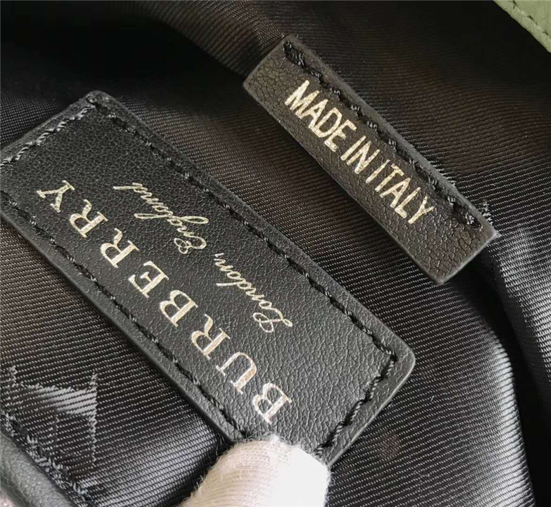 巴寶莉 The Rucksack 功能性 全皮 軍旅背包 薄荷綠