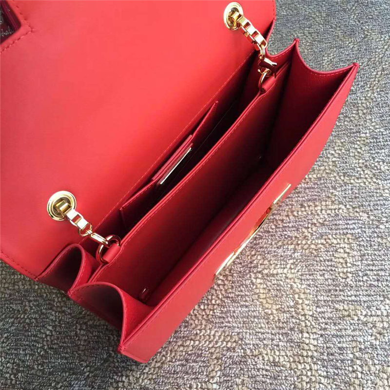 21G671 Ferragamo 菲拉格慕 半環搭扣 小牛皮 大號翻蓋 鏈條包 紅色