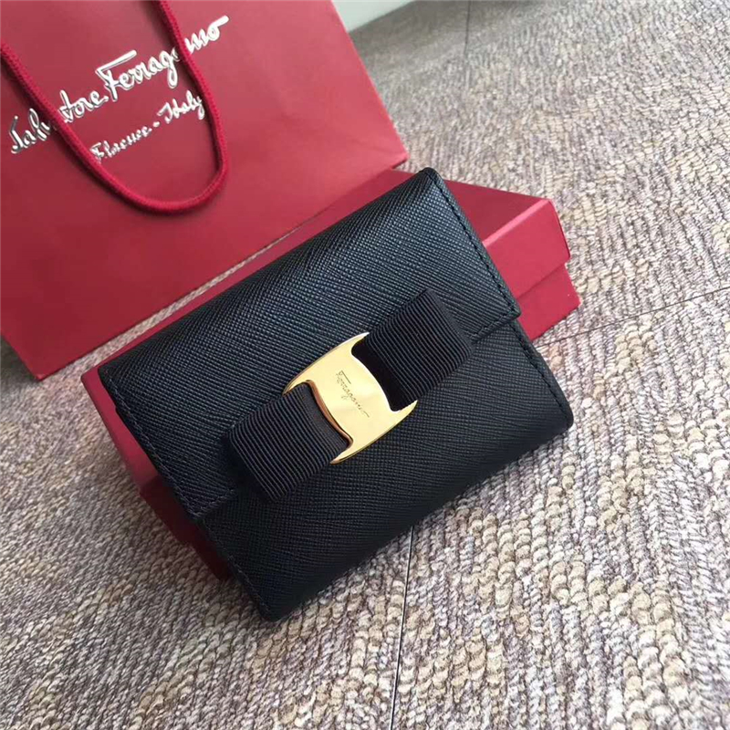 KB-22A926 Ferragamo 菲拉格慕 小號錢包 Vara蝴蝶結搭扣