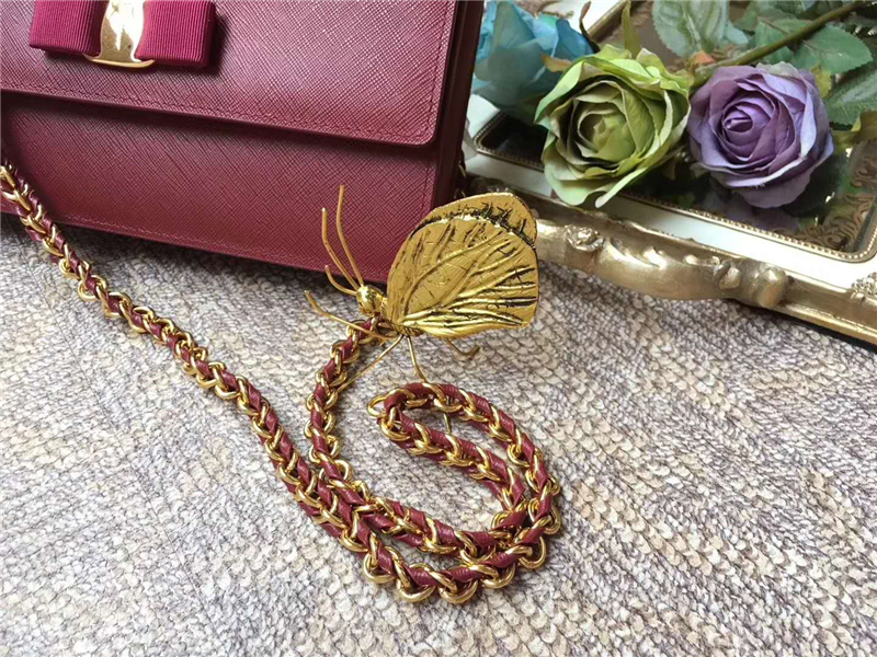 21F816 Ferragamo 菲拉格慕 大號翻蓋包 原版品牌專用皮