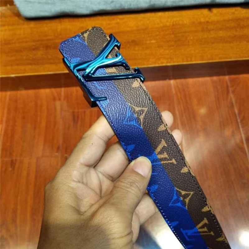 MP033 LV新版 Initiales腰帶 Double Monogram雙色 男士腰帶 藍拼啡