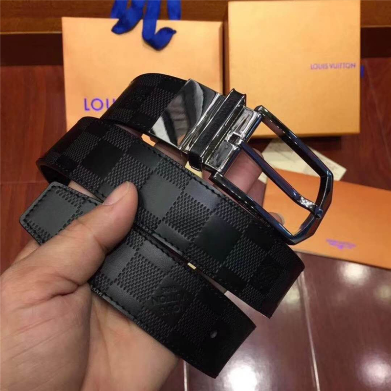 M9906T LV腰帶 SLENDER 方格壓紋 雙面可用 男士腰帶 黑色