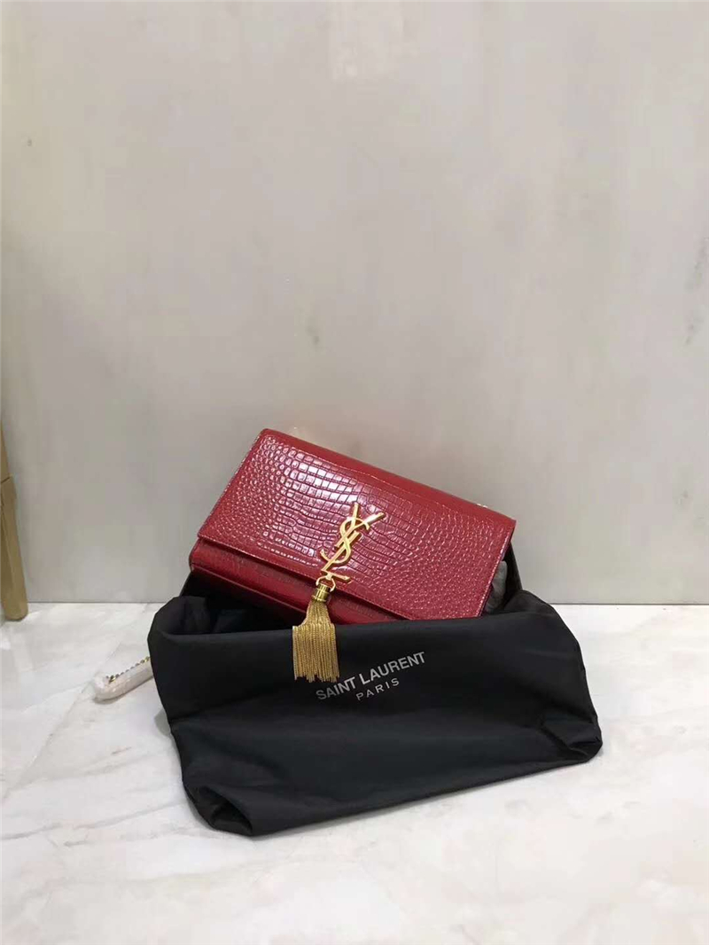 326076 YSL圣羅蘭 專柜最新 細鱷魚紋 流蘇包 大紅金鏈