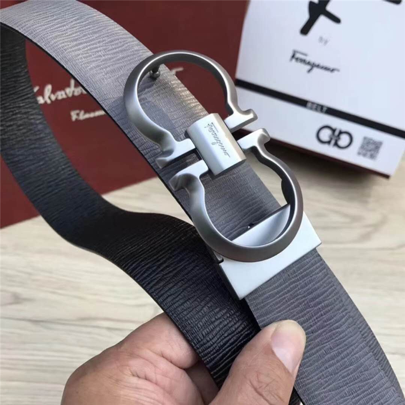 Ferragamo菲拉格慕 雙面樹枝牛皮紋 男士正裝腰帶 商務休閑款 灰帶銀扣