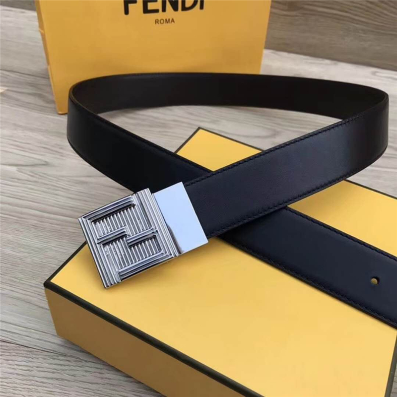 7C0353 Fendi芬迪 小牛皮 雙F標志 旋轉帶扣 雙面可用 男士腰帶 銀扣