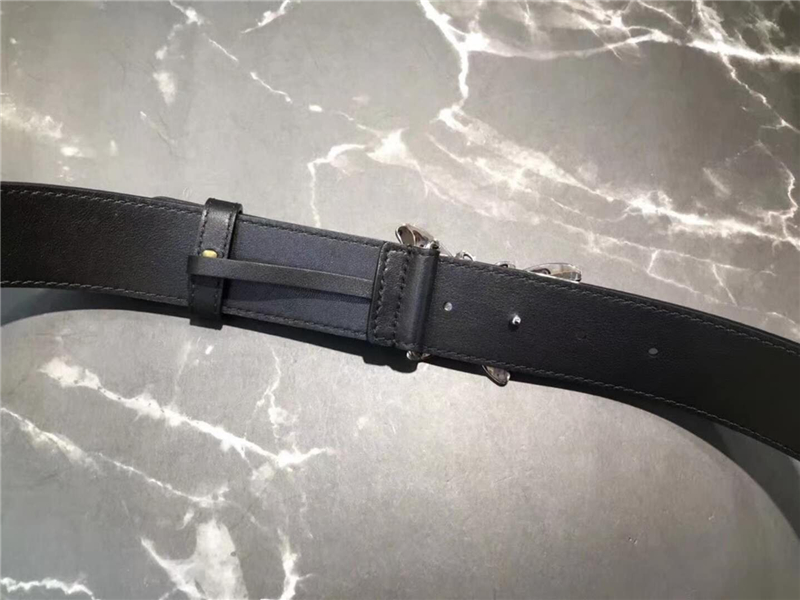 Gucci 2018新款 走秀款 原版牛皮 蝴蝶滿鉆扣頭 黑色銀扣