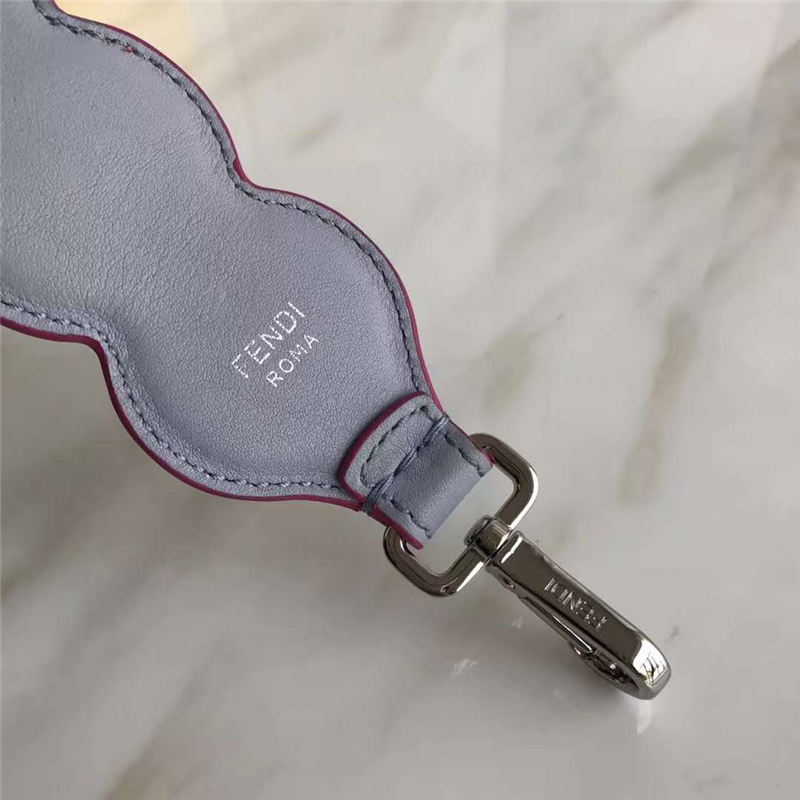 813 Fendi芬迪 超美包帶 圓形椎體鉚釘 炫彩長肩帶 淺紫色