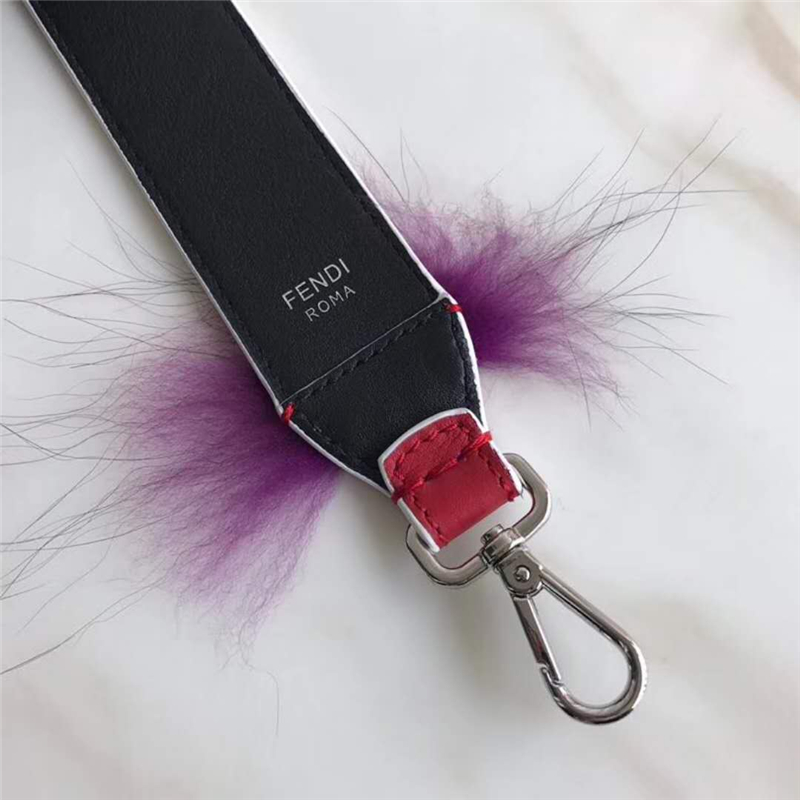 820 Fendi芬迪 貂毛貼花 拼色色塊圖案 炫彩長肩帶 黑色