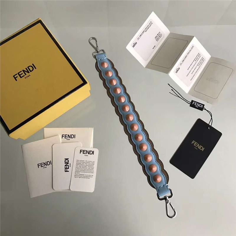 825 Fendi芬迪 拼色肩帶 橙色錐形鉚釘 炫彩短肩帶 藍拼啡