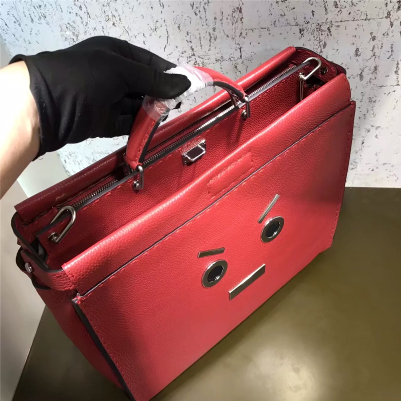 3516 Fendi芬迪 PEEKABOO 羅馬手提包 浮雕表情 芬迪公文包 紅色