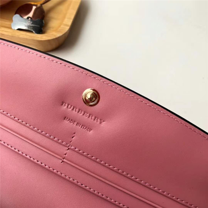 40500731 Burberry巴寶莉 Banner手袋系列 House格紋 拼皮長款錢夾 櫻花粉