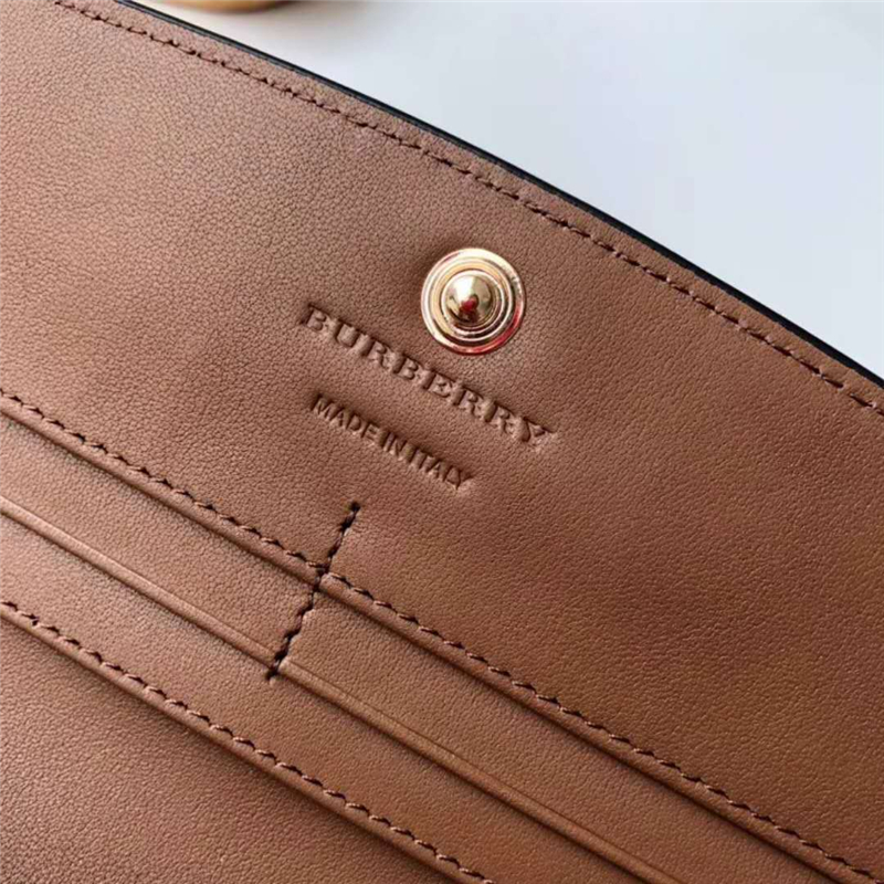 39753291 Burberry巴寶莉 Banner手袋系列 House格紋 拼皮長款錢夾 棕褐色