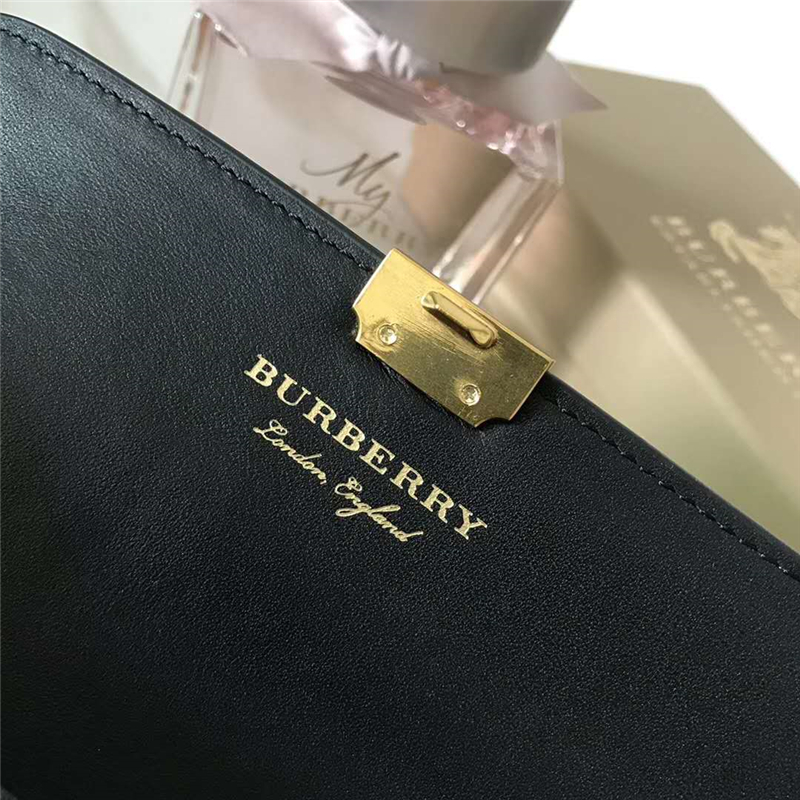 DK88 Burberry錢包 巴寶莉女包 皮革錢夾 Trench皮革