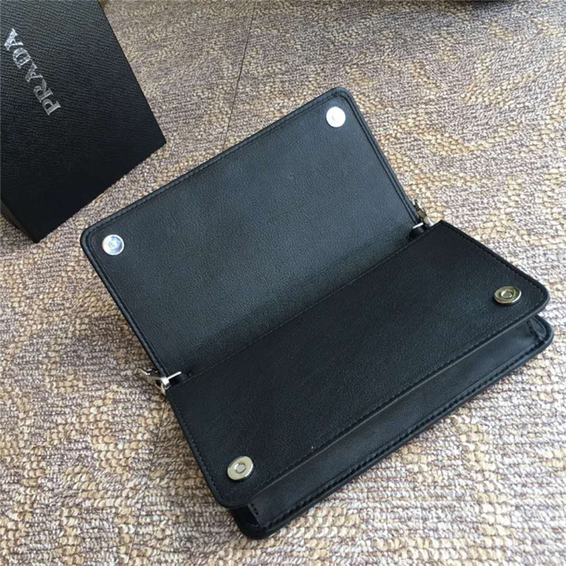 1ZH044 Prada普拉達 絎縫工藝 手工繡花 多功能肩包 鏈條包 黑色