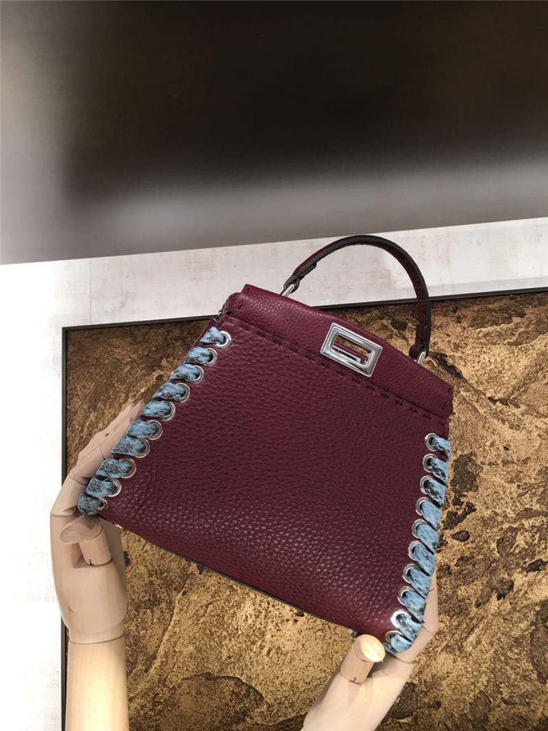 3105S FENDI芬迪 MINI 邊緣蛇皮編織裝飾 荔枝紋牛皮手提包 紫色