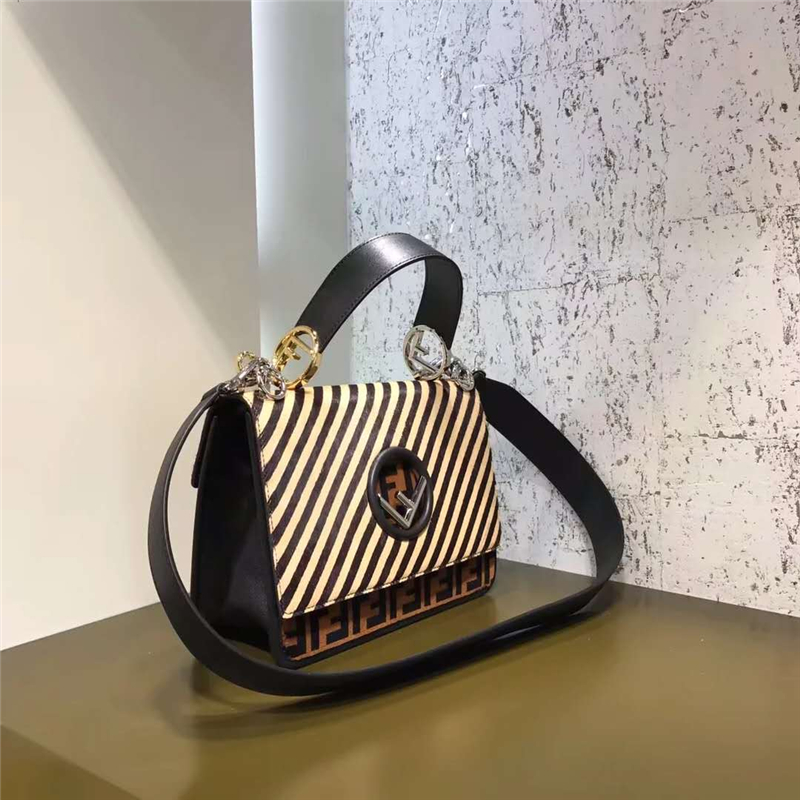 2819 FENDI芬迪 KANI手袋 雙色馬毛拼接 翻蓋手袋 啡拼黑