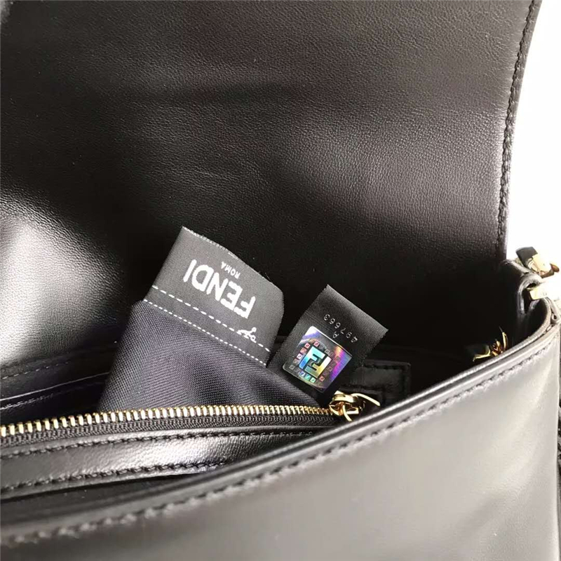 7781 FENDI芬迪 F標志 經典單肩 流蘇 翻蓋手袋 黑色