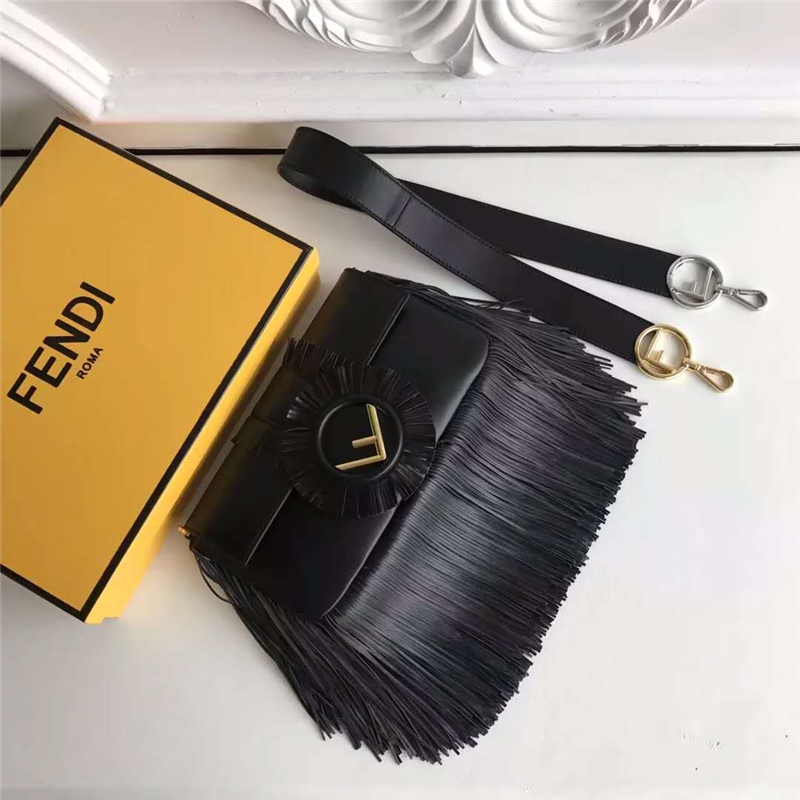 7781 FENDI芬迪 F標志 經典單肩 流蘇 翻蓋手袋 黑色