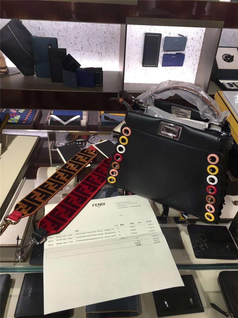 8106AS FENDI芬迪 PEEKABOO小號 拼色索環(huán)邊緣 手提包 黑色