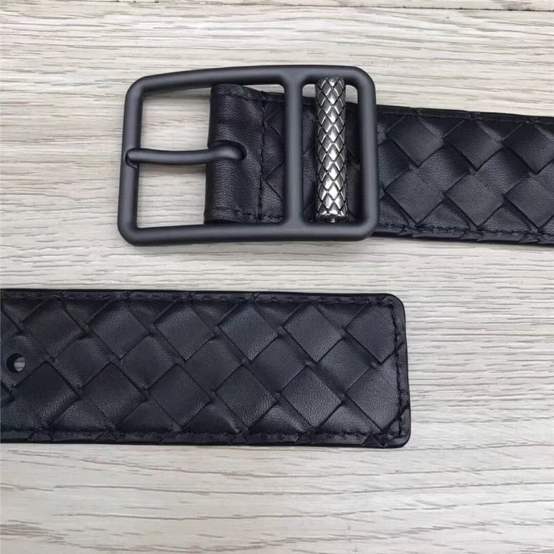 BV寶緹嘉 2017專柜同步 手工打造 休閑皮帶 針扣