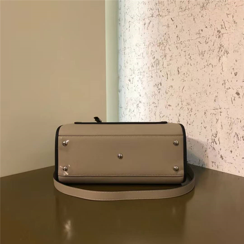 344 FENDI芬迪 RUNAWAY 三色皮 芬迪手袋