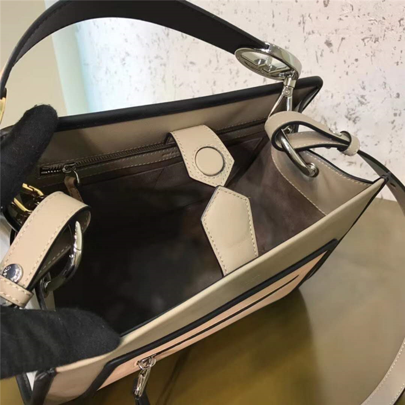 344 FENDI芬迪 RUNAWAY 三色皮 芬迪手袋