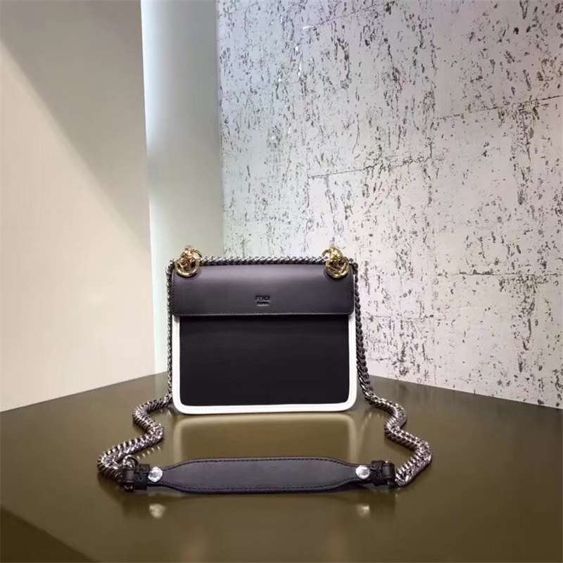 610 FENDI芬迪 迷你手袋 牛皮原版手提包 雙色鉚釘