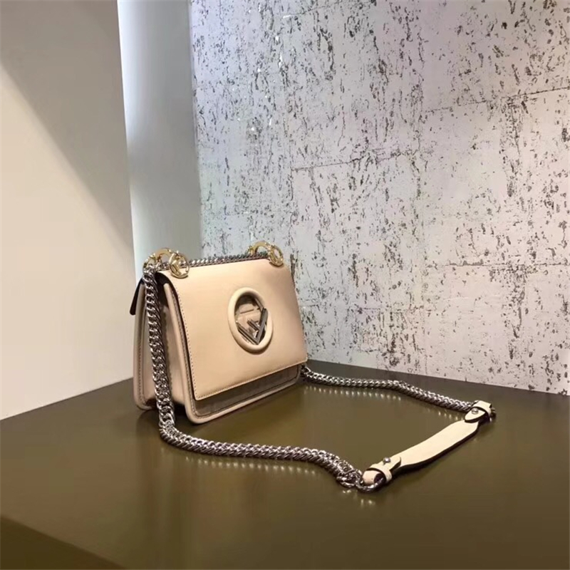 2818 FENDI芬迪 KAN I手袋 牛皮手提袋 經典雙F 芬迪包包