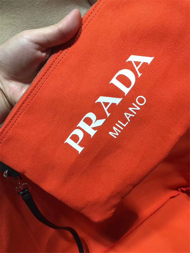 1BG022 Prada女包 普拉達(dá)購物袋 普拉達(dá)女包 Prada休閑包 印花帆布