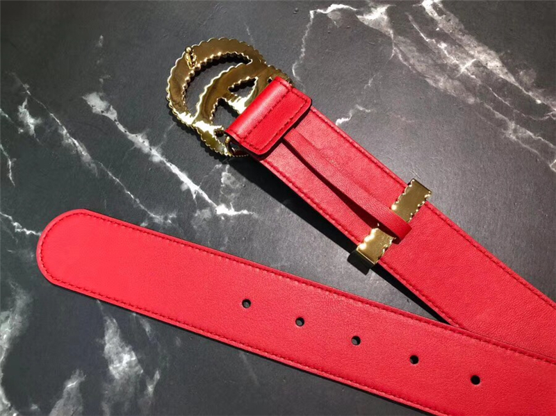 Gucci 2018年新款 平紋原廠牛皮 GG互扣式 雙G帶扣 男女皮帶