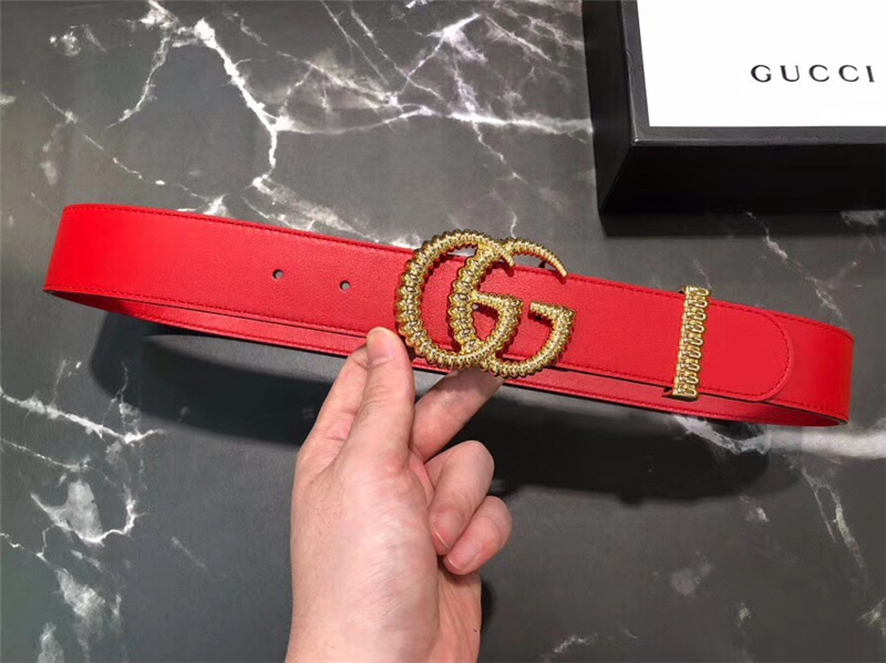 Gucci 2018年新款 平紋原廠牛皮 GG互扣式 雙G帶扣 男女皮帶
