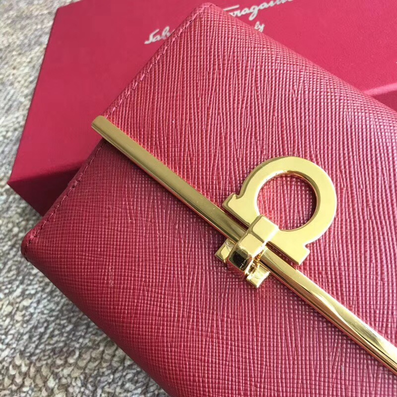 224639 Ferragamo菲拉格慕 Gancio馬蹄扣 翻蓋法式錢包