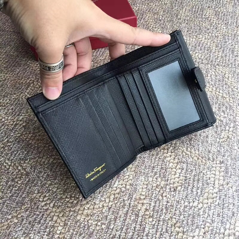 224639 Ferragamo菲拉格慕 Gancio馬蹄扣 翻蓋法式錢包