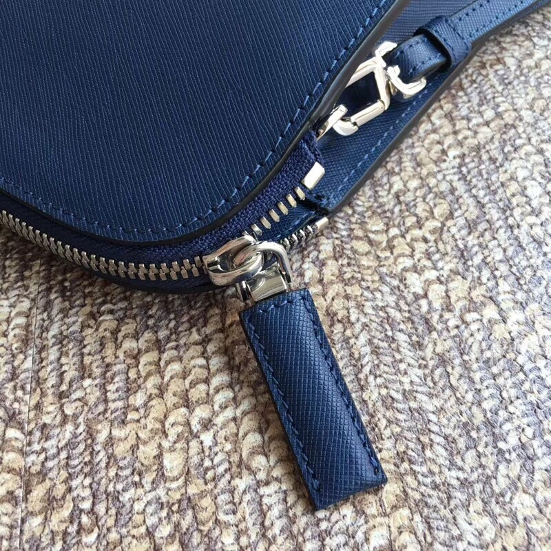 056V Prada錢包 普拉達錢夾 Prada男士手拿包 PRADA男包