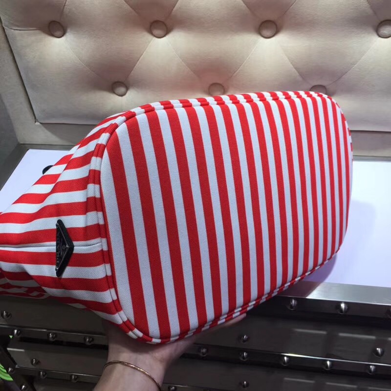 1BG161 Prada女包 普拉達購物袋 專柜同步 絲印拼圖