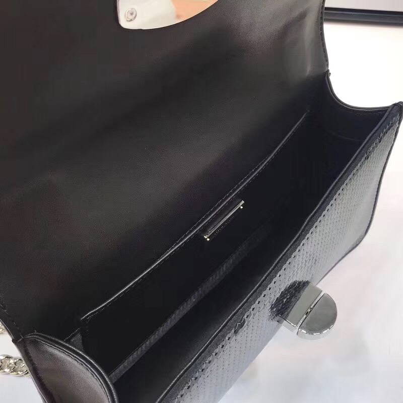 5BD115 MIUMIU專柜新款 手工亮片 旋轉(zhuǎn)鎖 翻蓋鏈條包 黑色