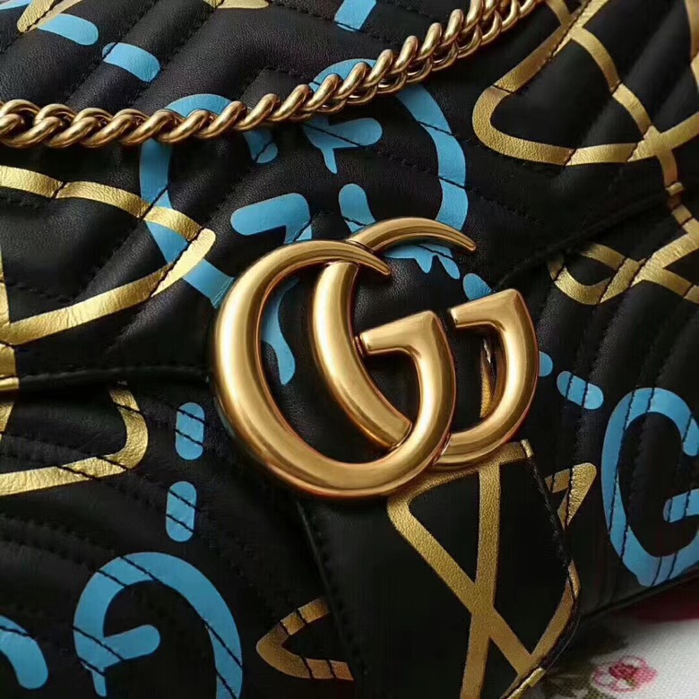 443496 Gucci GG Marmont系列 絎縫 涂鴉印花 大號 鏈條肩背包 黑色