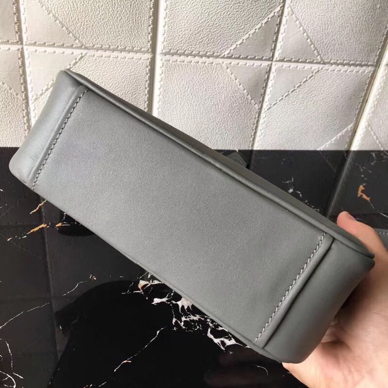 1BH093 Prada普拉達 進口牛皮 簡約 普拉達單肩包 灰色