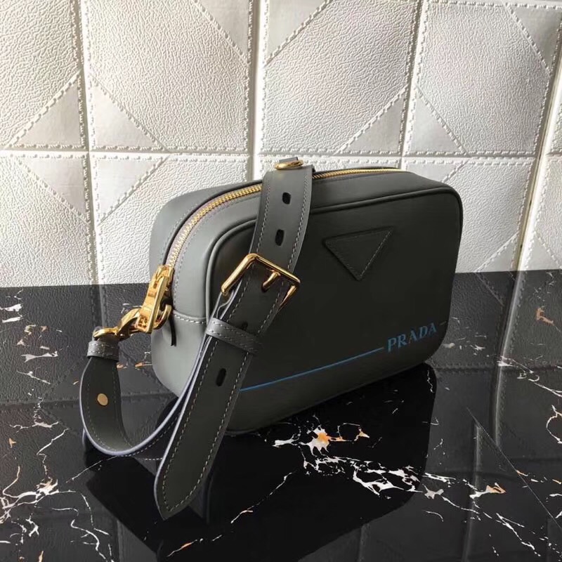 1BH093 Prada普拉達 進口牛皮 簡約 普拉達單肩包 灰色