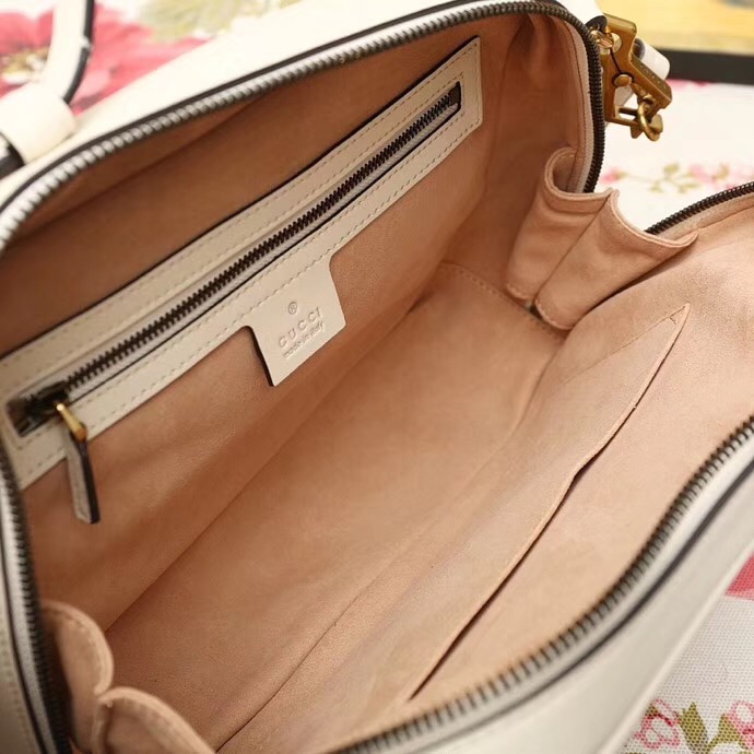 498100 Gucci GG Marmont系列 絎縫 翻蓋 肩背包 白色