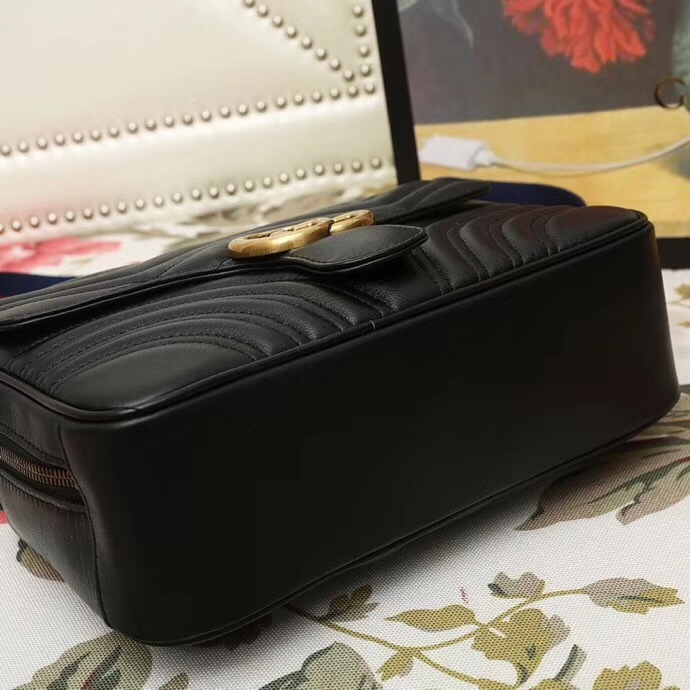 498100 Gucci GG Marmont系列 絎縫 翻蓋 肩背包 黑色