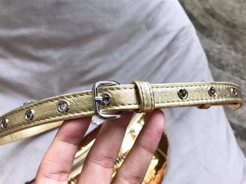 5BL010 MIUMIU 專柜新款 手工珠刺繡 亮片腰包 金色